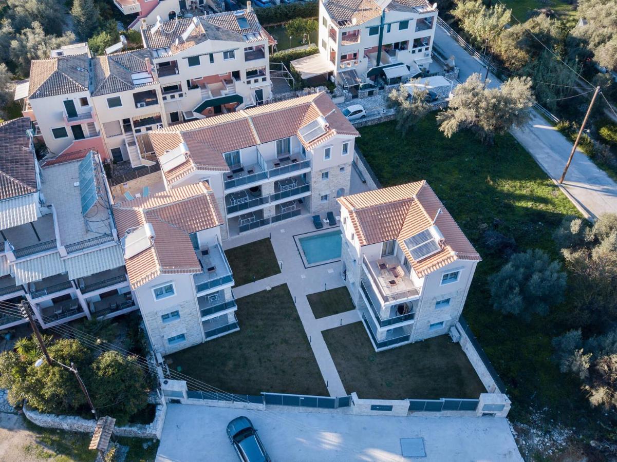 Momento Luxury Apartments Walking Distance From The Beach Nikiana Exterior foto