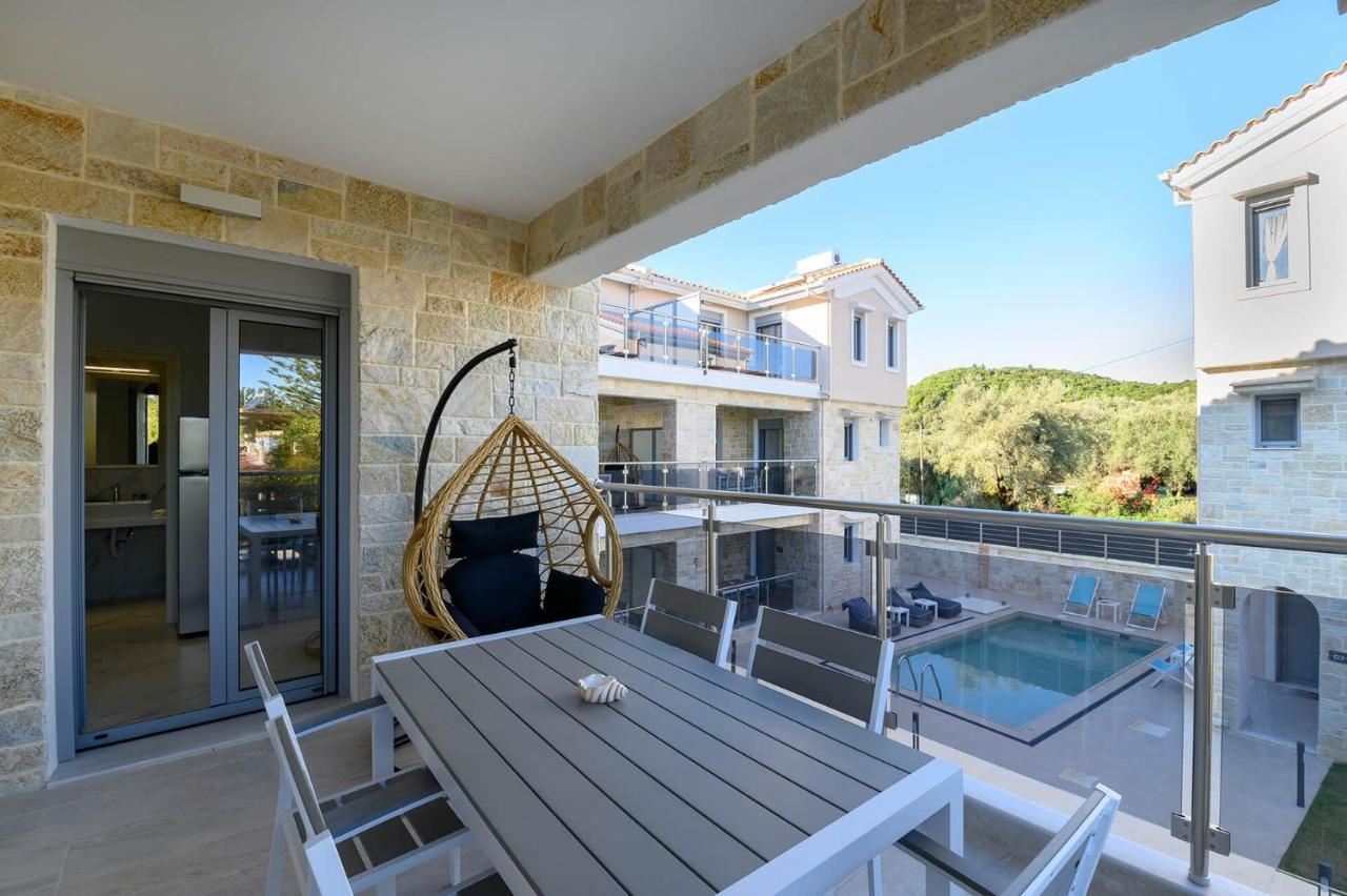 Momento Luxury Apartments Walking Distance From The Beach Nikiana Exterior foto