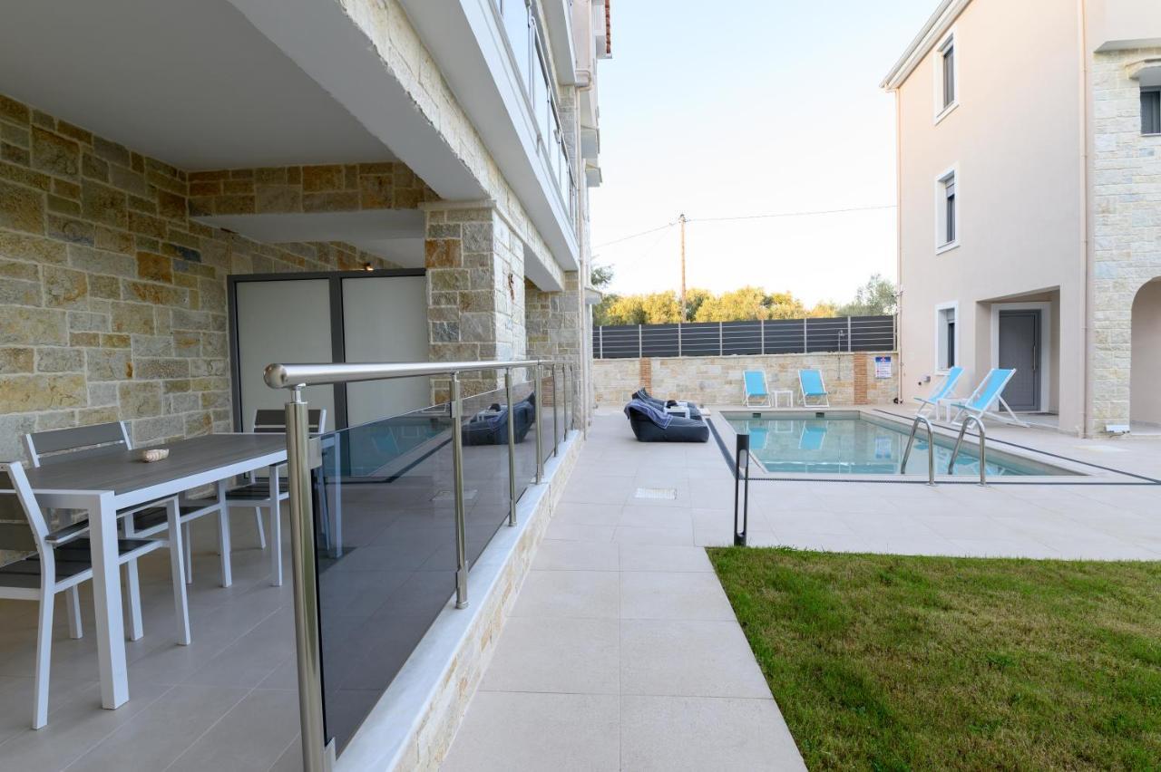 Momento Luxury Apartments Walking Distance From The Beach Nikiana Exterior foto