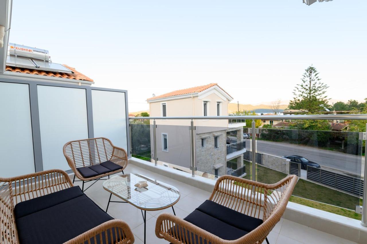 Momento Luxury Apartments Walking Distance From The Beach Nikiana Exterior foto