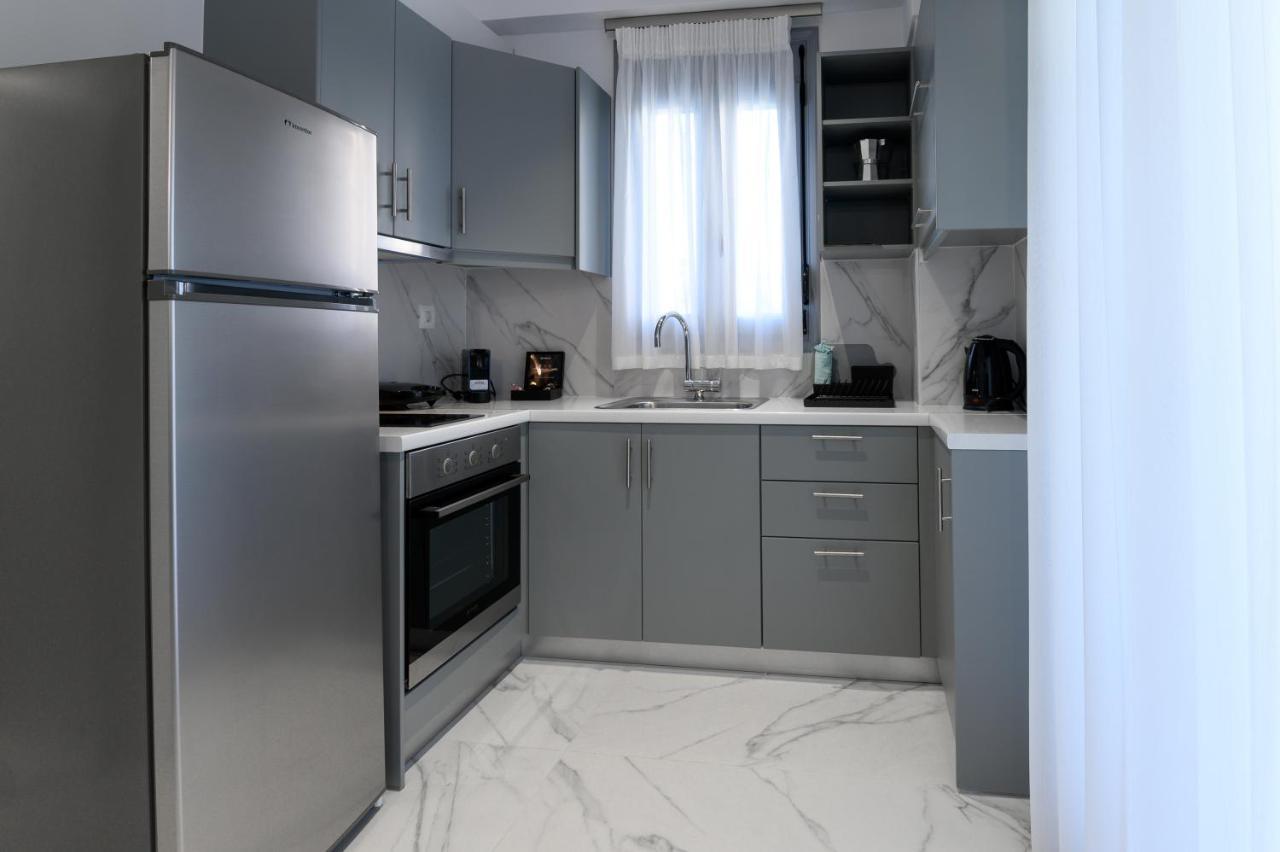 Momento Luxury Apartments Walking Distance From The Beach Nikiana Exterior foto